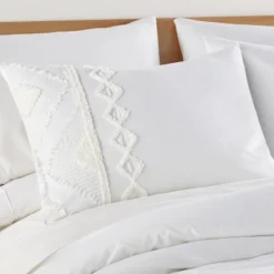 Harleson - Duvet Cover Set - Cream & White - Levtex Home 10 Harleson - Duvet Cover Set - Cream & White - Levtex Home -Interior GUEST 065be660 1acf 4067 ac3a ca53804e2217