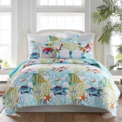 Beachwalk Quilt And Pillow Sham Set - Levtex Home -Interior GUEST 7e8e5dbb 94c5 4069 9685 22d4ef500122
