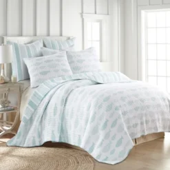 Aqua Breeze Quilt And Pillow Sham Set - Levtex Home