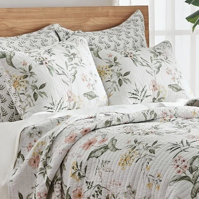 Viviana Quilt And Pillow Sham Set - Levtex Home 6 Viviana Quilt And Pillow Sham Set - Levtex Home - Image 4